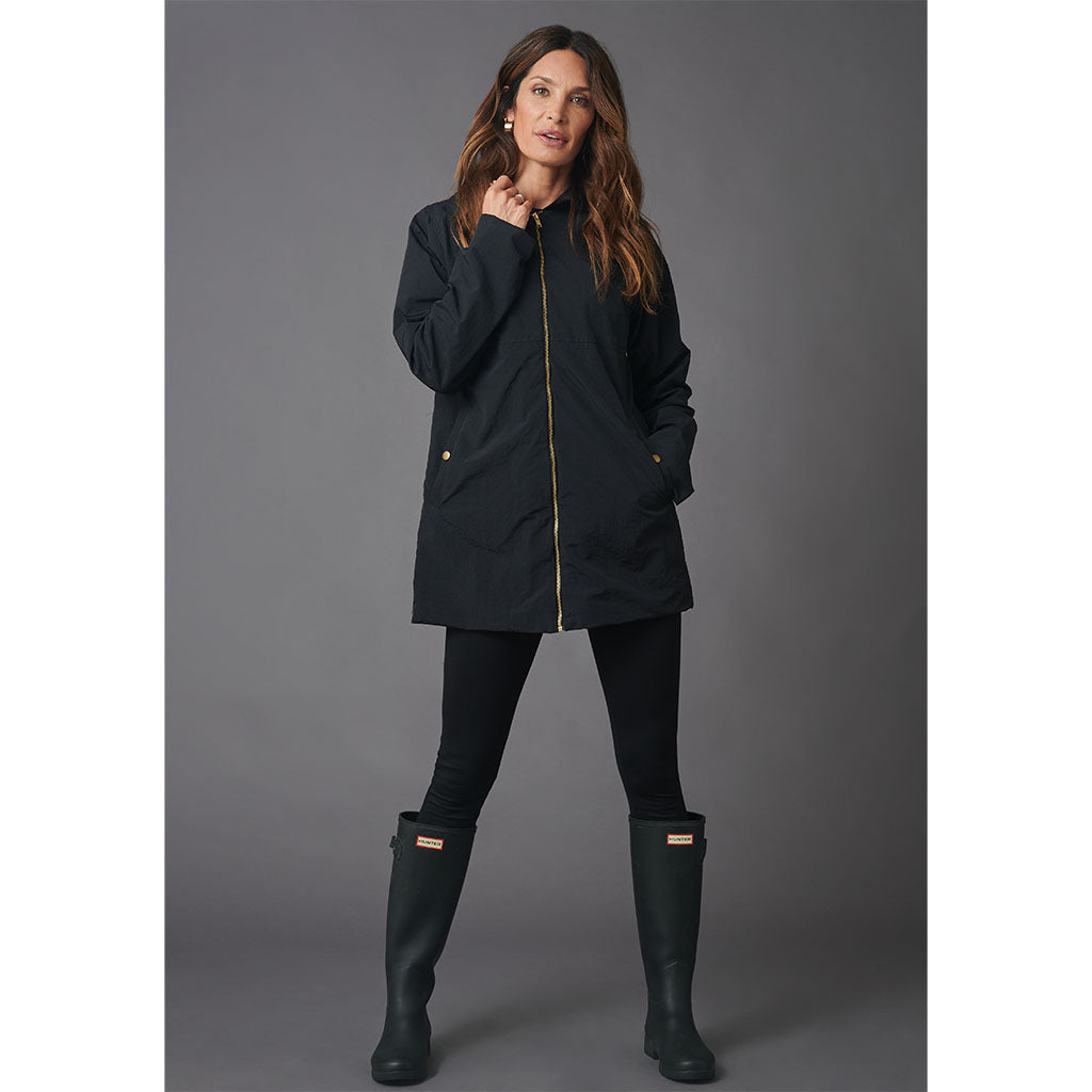 The Raincoat | Black