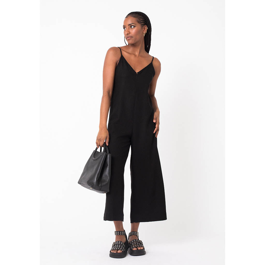 Freya Linen Jumpsuit | Black